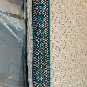 Bedgear pillow
